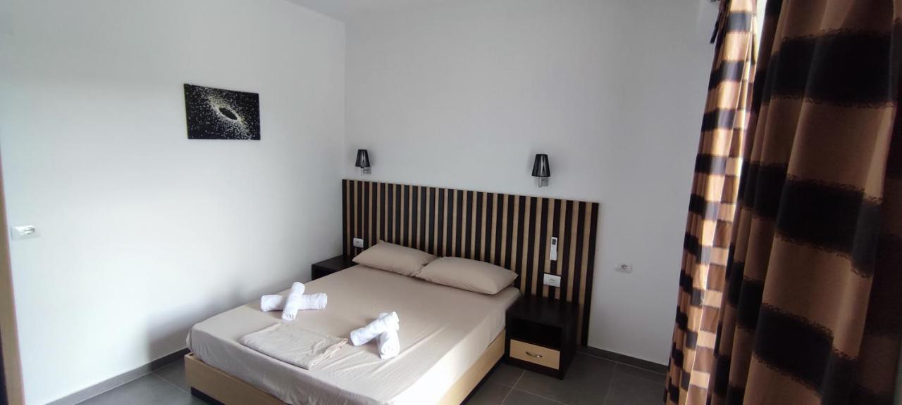 Aleks Holiday Rooms 사밀 외부 사진